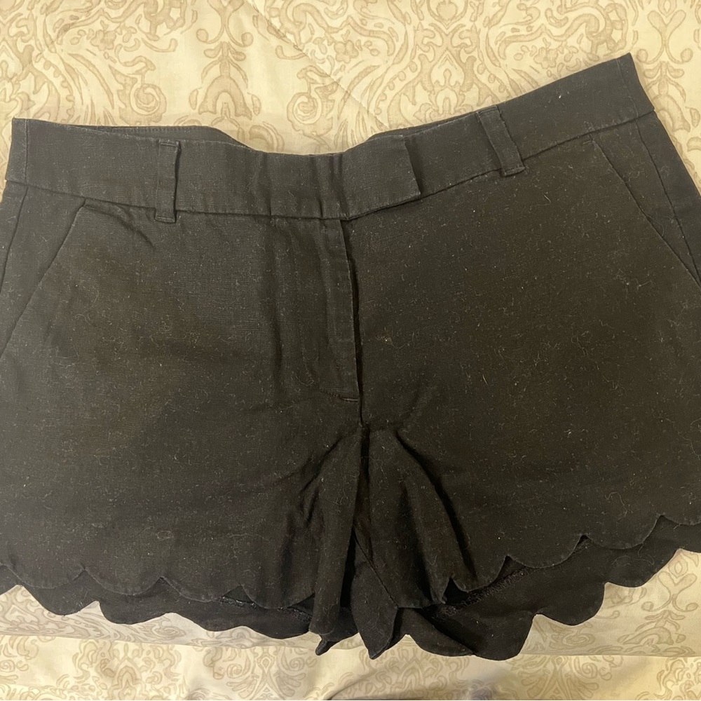 Black scalloped shorts